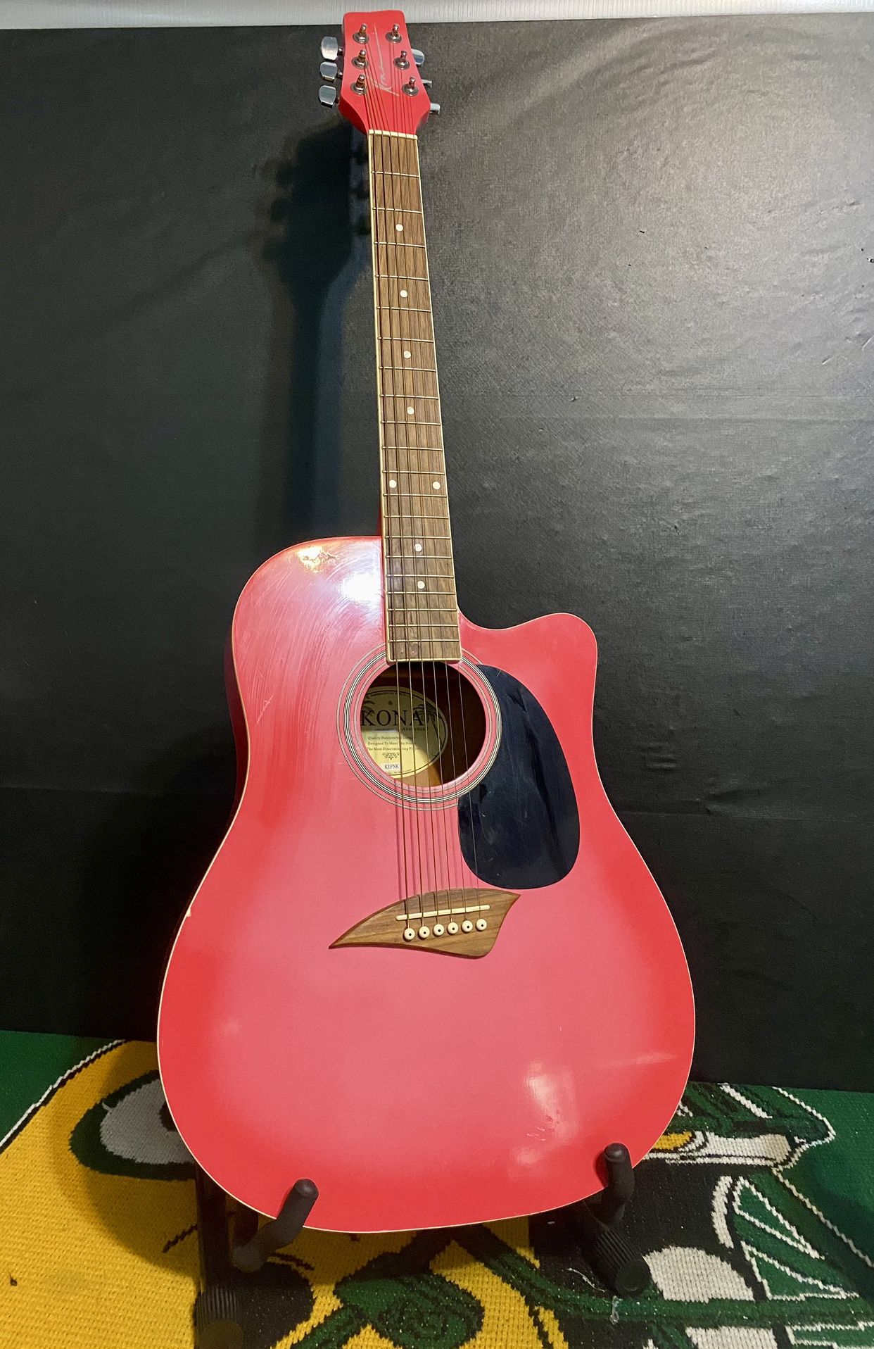 K1 Series Acoustic Dreadnought Cutaway Guitar.