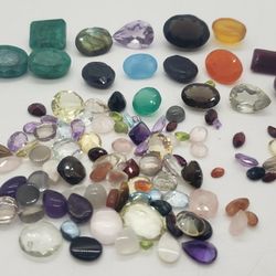 306cts Mixed Natural Loose Faceted & Cabochon Gemstones 