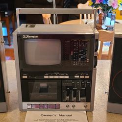 Vintage 80's Boombox Emerson XLC-555