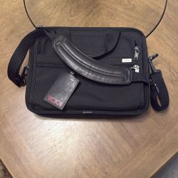 TUMI Laptop iPad Carrier Bag