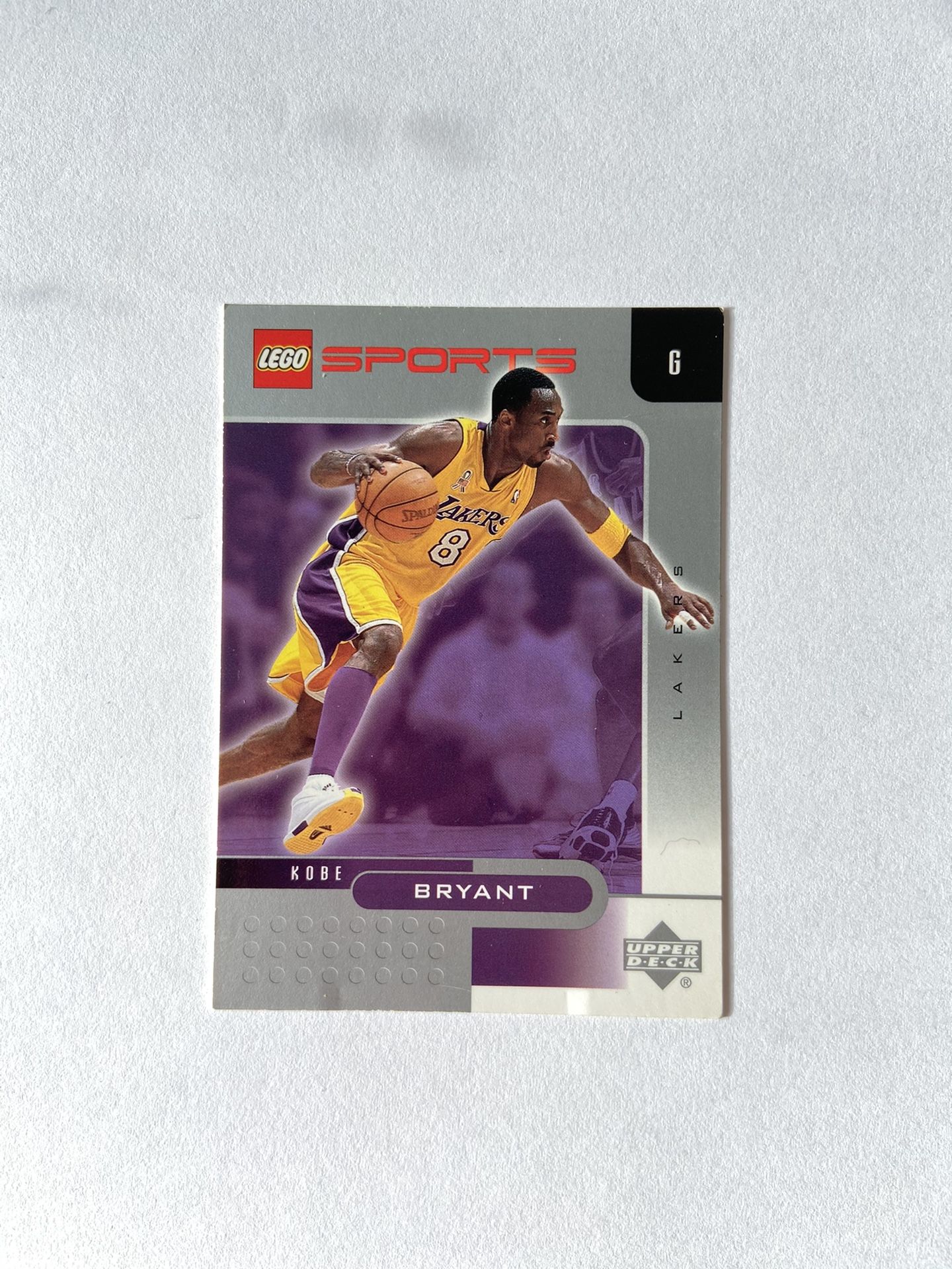UPPER DECK KOBE BRYANT 8 G LEGO SPORTS 2002 LAKERS CARD #10 GOOD SLIGHTLY USED