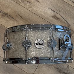 DW Collector’s Snare Drum 6x14 Broken Glass Maple Used Case