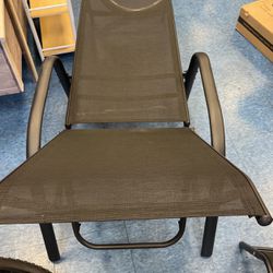 Foldable Pool Chair