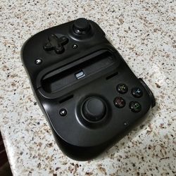 RAZER Kishi