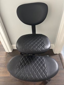 Ergo office chair - black