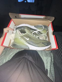 Size 9 In Men’s