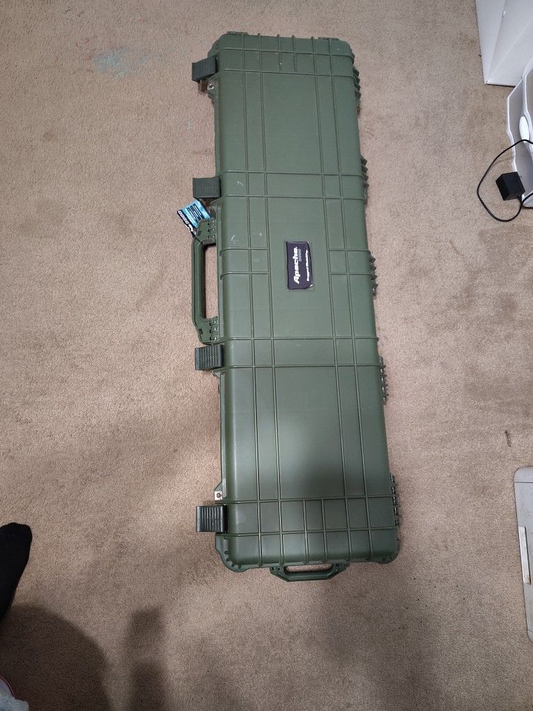 Apache 9800 Gun Case