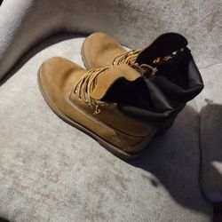 Timberline Boots,  Size 7, Very Good Shape!
