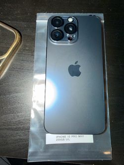 iPhone 15 pro max (PRICE IS FIRM)