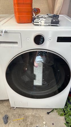 LG washer smart washer and Samsung dryer