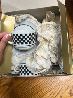 Barnie’s coffee & Tea cup set