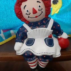 1989 Vintage Ceramic Raggedy Ann Shelf Sitter 14 Inches Tall