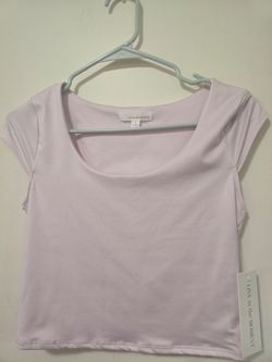 LIVE in the MOMENT Pastel Pink Scoop Neck Cap Sleeve Crop Top - NWTLIVE in the MOMENT Women's Pale Lavender Short Sleeve Crop Top Size SNew With Tags 