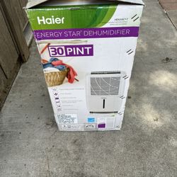 HAIER ENERGY STAR DEHUMIDIFIER 30 PINT (HEN30ET-T)