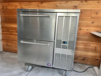 Perlick Beer Drawer bar back cooler BBS36-RD