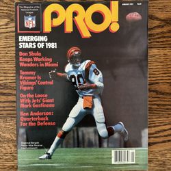 Cris Collinsworth Ken Anderson Tommy Kramer D Shula 1982 Pro! NFL Football magazine 