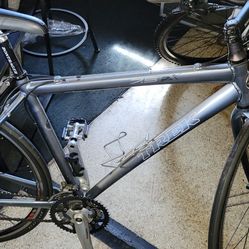 Trek 7.5 FX Road Bike
