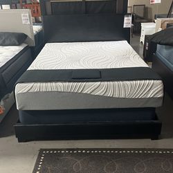 Queen 12” Memory Foam Mattress