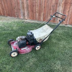Commercial Toro 21" Recycler 2 stroke engine Lawn Mower