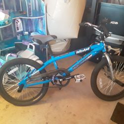 Mongoose rampage bmx bike