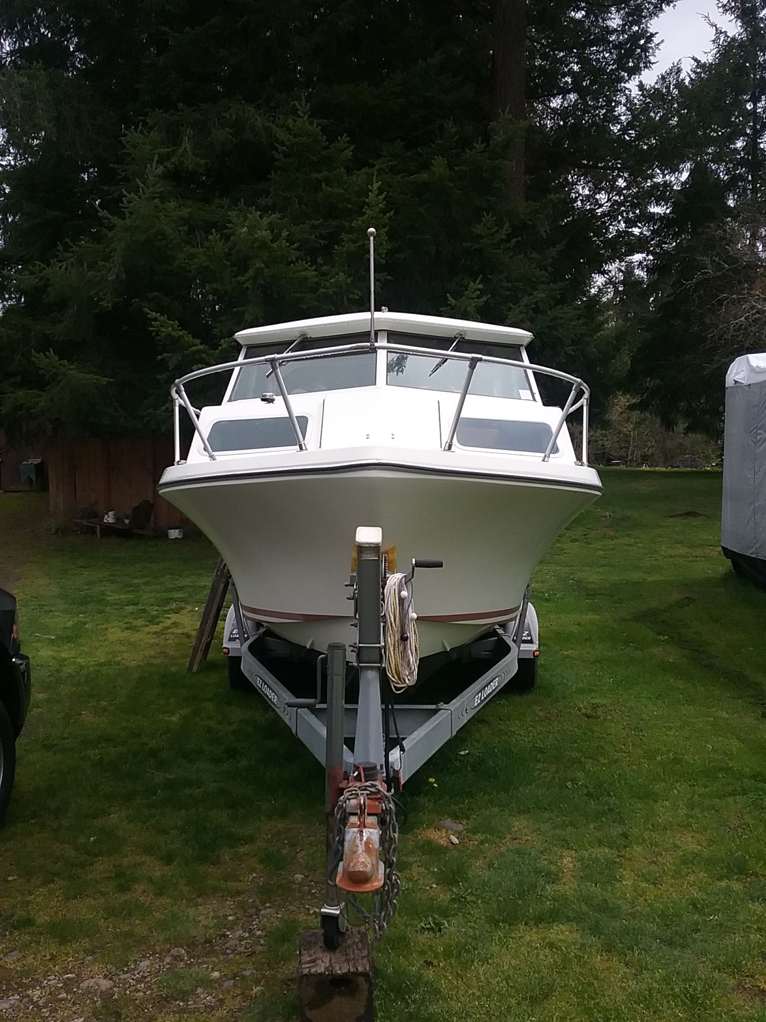 1979 23' glass ply boat