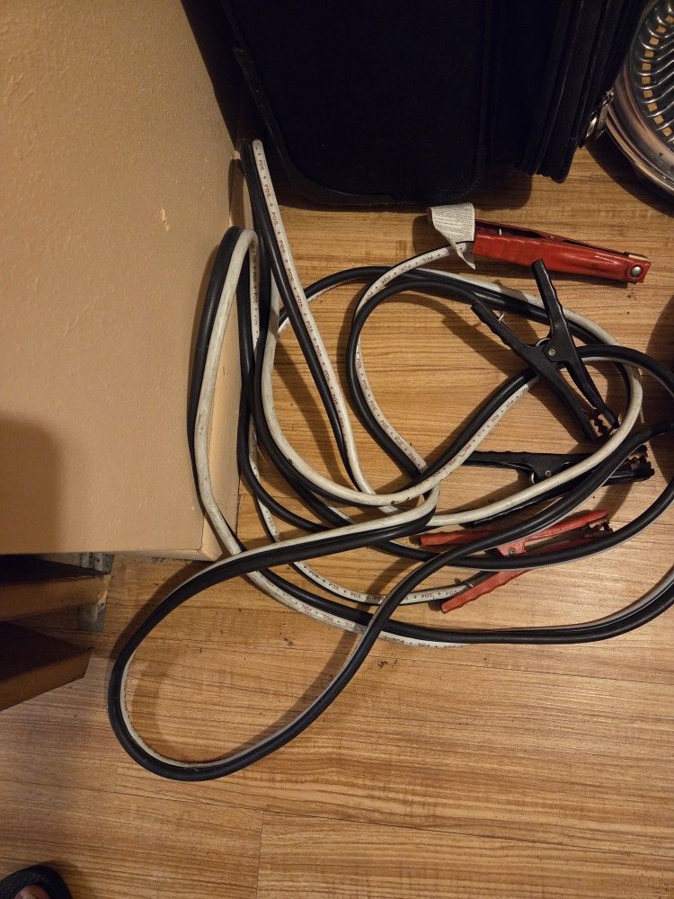 Brand New Real Heavy Duty Long Jumper Cables 
