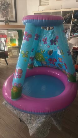 Inflatable water toy