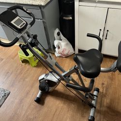 Foldable exercise bike