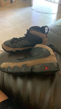 Air Jordan 9 Retro Olive Sneakers