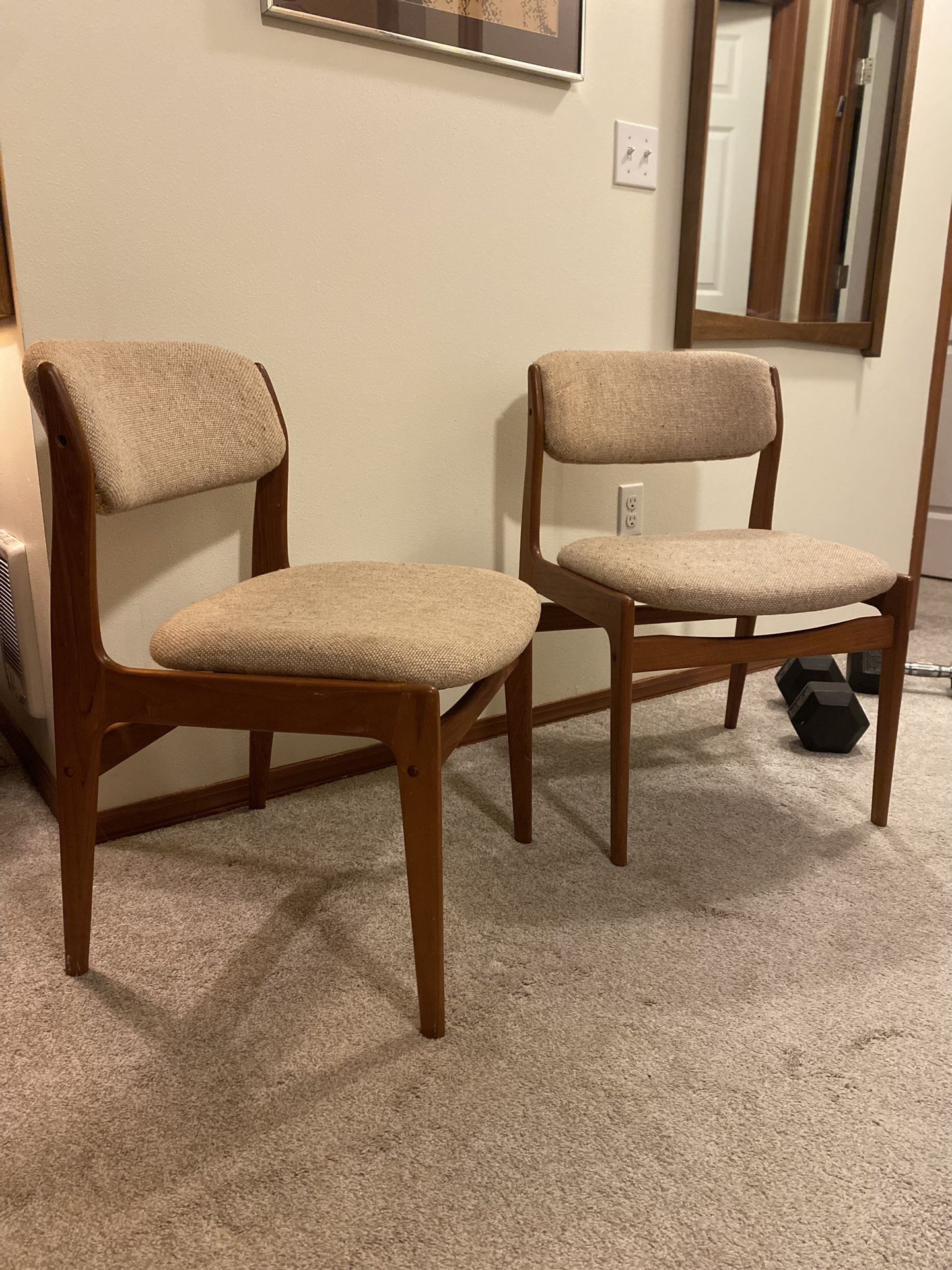 Vintage Mid Century Modern D-Scan Teak Chairs *Pair*