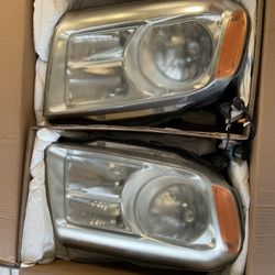 2012-2015 Honda Pilot Headlamps w/ Bulbs