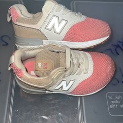 6c Kids New Balance MAKE AN OFFER