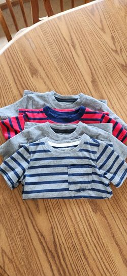 T-shirts (4) 2 Are 24 Month, 2 Are 2T