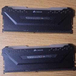 Corsair Vengeance Pro Ram  16GB DDR4