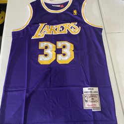 LA Lakers Adult Sizes Medium Up To 2XL 