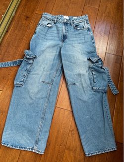 Washed blue denim baggy jeans ( Cotton on )