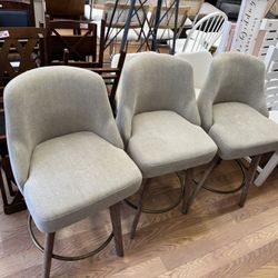 Swivel 26" Counter Stool (Set of 3)