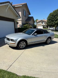 2005 Ford Mustang