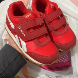 Reebok Size 8 