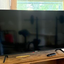 40” Roku Smart TV