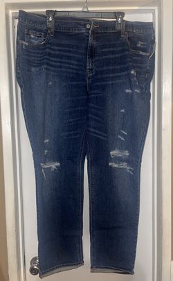Mid-Rise Boyfriend Jeans