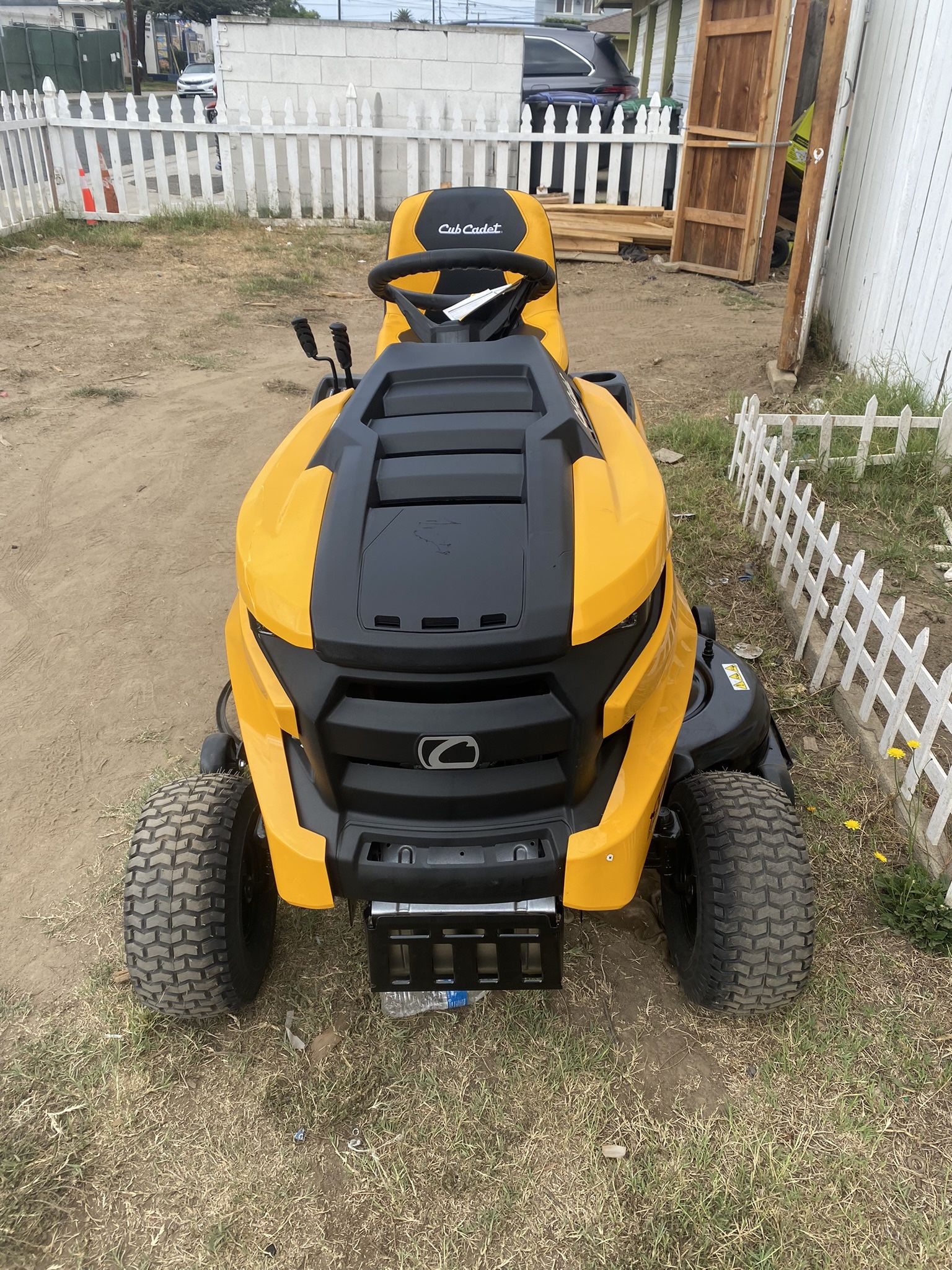 Cub Cadet XT1 Enduro LT 46 23 HP V Twin Kohler 7000 Series
