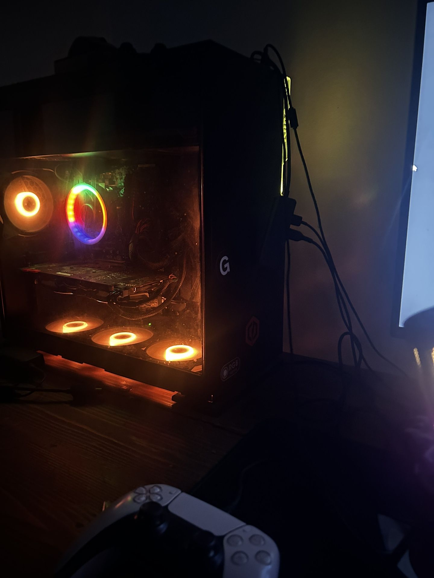 Gaming Pc With Whole Set Up