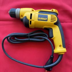 DEWALT 8 Amp Corded 3/8 in. Variable Speed Drill