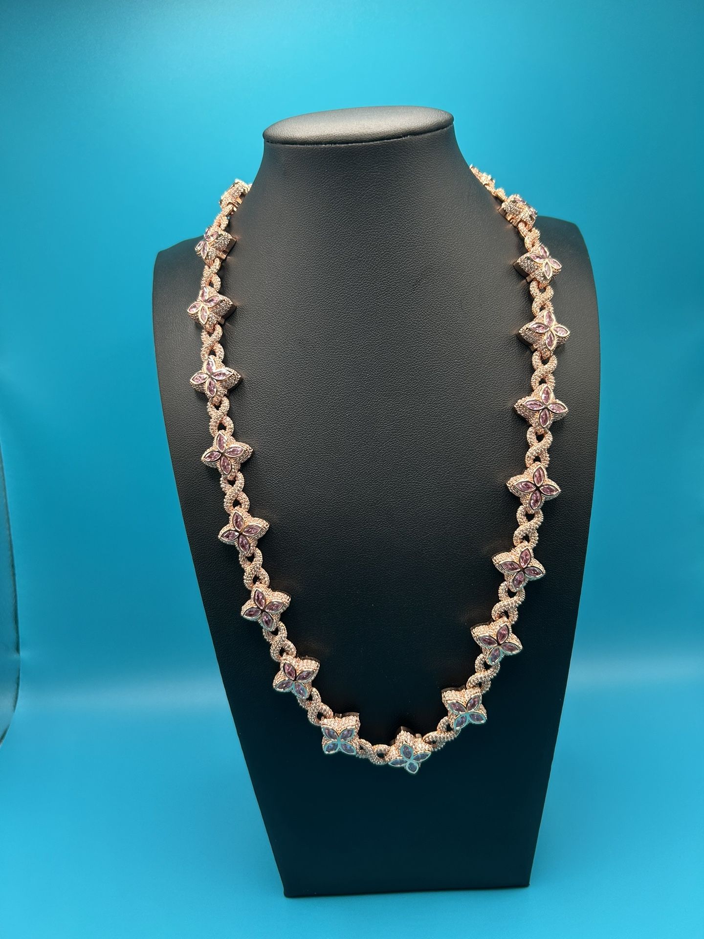 Flower 4 Leaf Clover Iced Out Rose Gold Premium Quality Chain