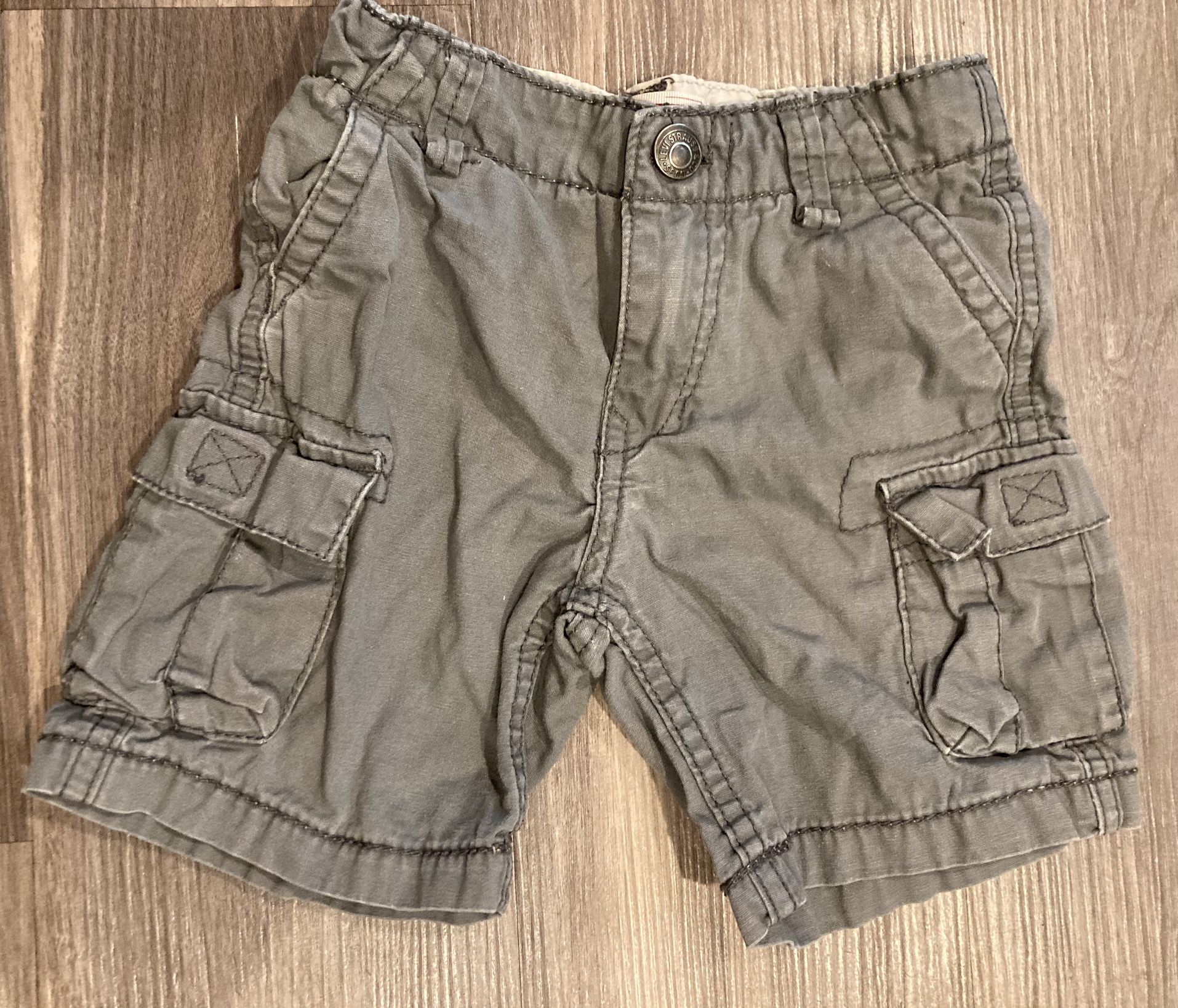 Levi’s Shorts With Adjustable Waist