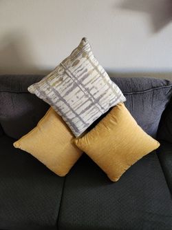 Set Of Couch Sofa Sectional Throw Pillows