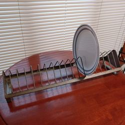 Rustic Kitchen Plate Holder