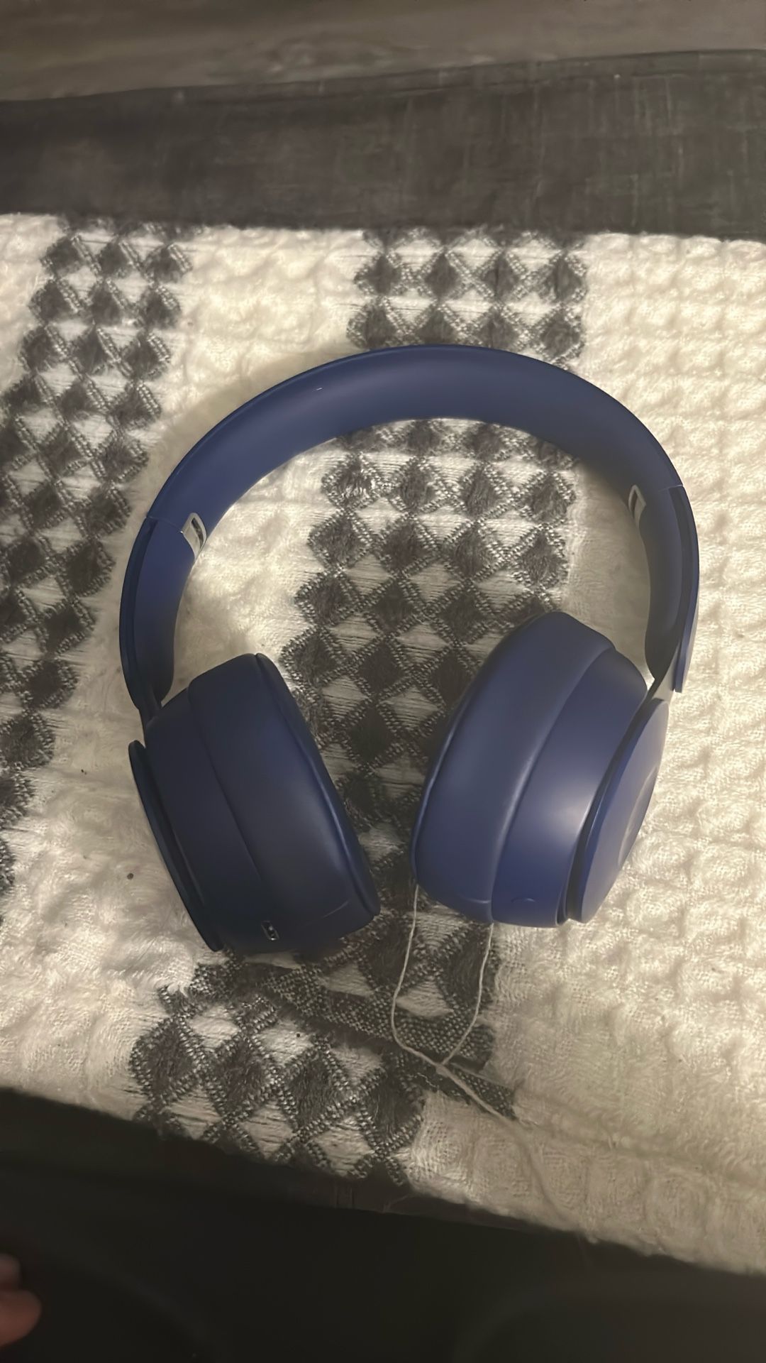 Beats Solo Pro 3