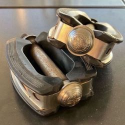 Vintage Schwinn, Deluxe Pedals, Stingray, Klunker, Schwinn Stamped . 26”, 24”, 20”, 50s , 60s, 70s, 80s, Located In LaHabra Ca